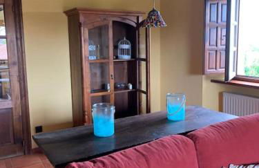 Casa La Bolera Casa de dos plantas porche y jardín - Foto 12