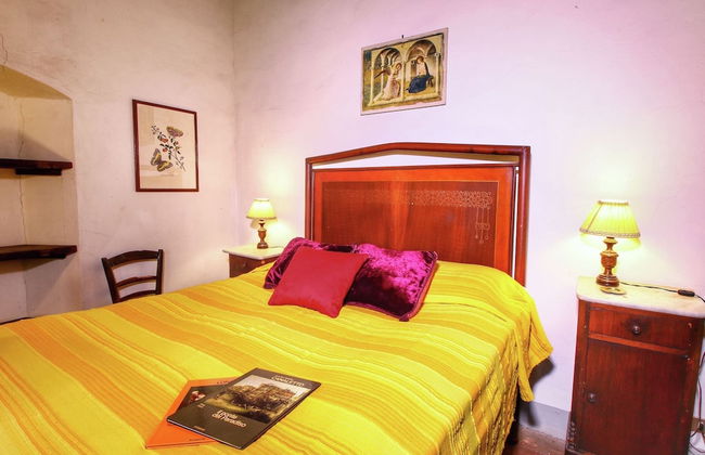 Apartment in a Farmhouse With Swimming Pool - Photo 3