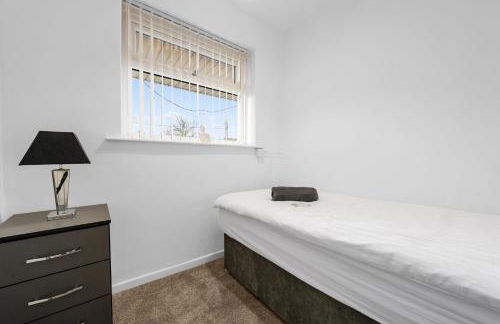 Stylish 3-Bed Close to MCR City Centre for 8 Guests - Foto 27
