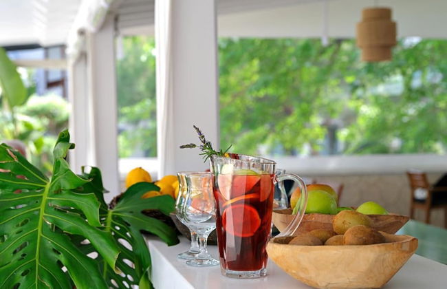 Dorman Suites Hotel - Photo 79