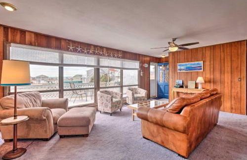 Rhode Island Oceanview Retreat Walk to Shore! - Foto 1