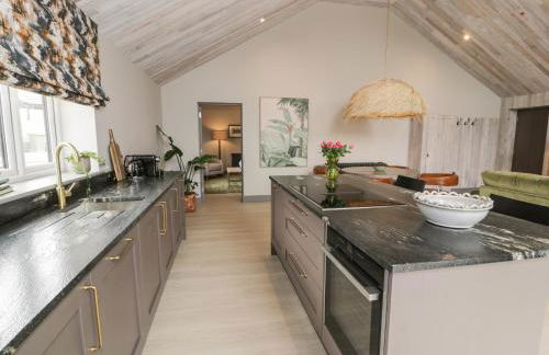 Garden House - Photo 8