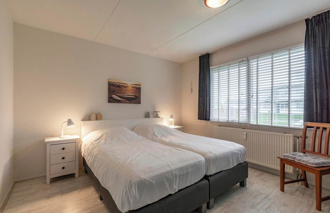 Apartment in Callantsoog Near Beach - Photo 2