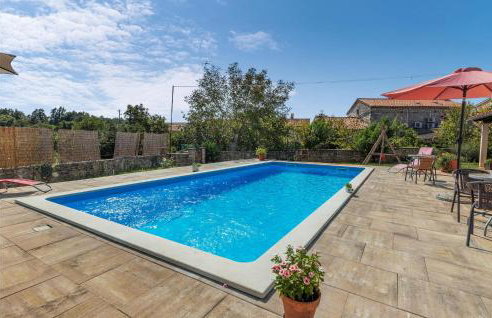 Two-Bedroom Holiday Home In Svetvincenat - Foto 8