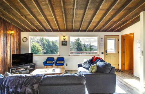 Ocean-View Oregon Coast Vacation Rental with Deck - Foto 5