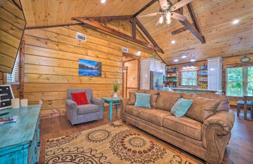 Falling Star Eagletown Cabin with Hot Tub Pets OK - Foto 3