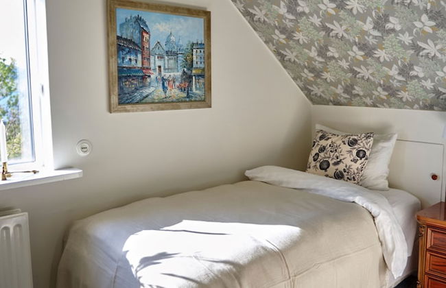 Kidafell Farmhouse - Photo 19