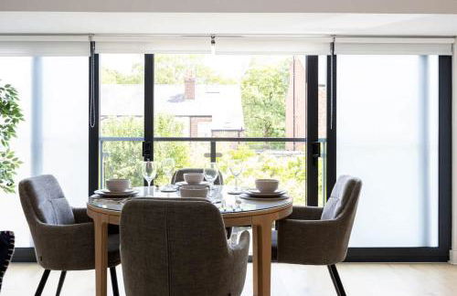 Brooklyn Mews-Free Parking-Village Location - Photo 22