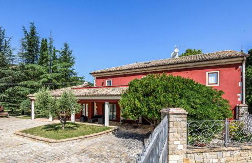 Gorgeous Home In Loc Avenale, Cingoli - Foto 14