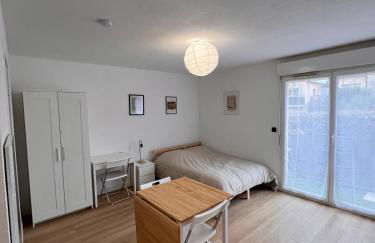 Charmant appartement - Parking privé - Foto 1