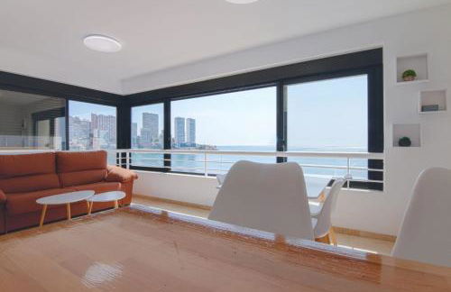 Luminoso Apartamento en Primera Línea de Playa - Photo 2