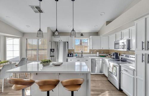 Luxe Phoenix Getaway (heated pool, mountain view) - Foto 32