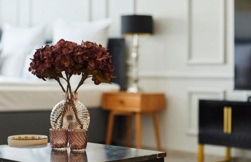 R B Apartment Hamburg Comfort am Flughafen für 1-5 Personen - ideal für Geschäftsreisende und Familien - Küche - Smart TV - Waschtrockner - kostenloser Parkplatz - Foto 5