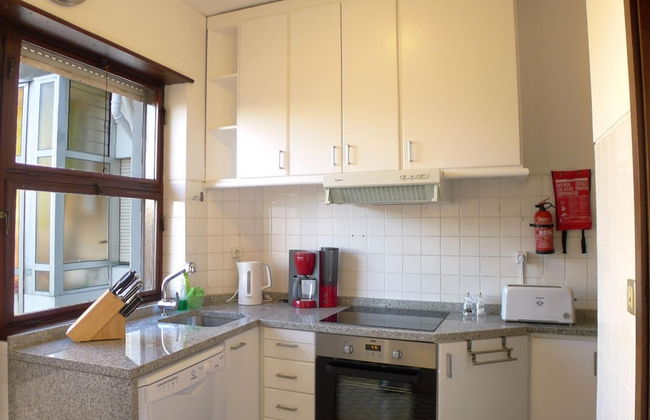 LV Premier Clerigos RE1 AC Elevator River View - Foto 15