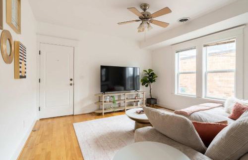 The Bohemian Spirit - Live Music, Eateries & Bars - Foto 6