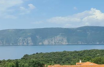 Luxury White Sails Villas with a Multi Sport Court and Sea View - Photo 20