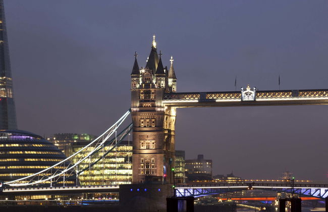 Tour nocturno en autobús descapotable - Foto 1