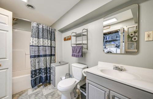 Large Family Home 5 Mi to Dtwn Hagerstown! - Photo 26