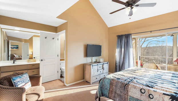 Lazy Lookout Mo Spacious 3 Bdr, Great Location! - Foto 3, Habitación