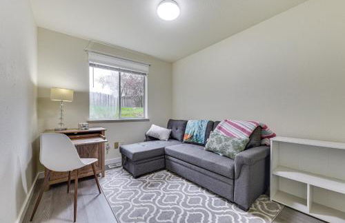 Olympia Home with Deck about 7 Mi to Amtrak Train! - Foto 16