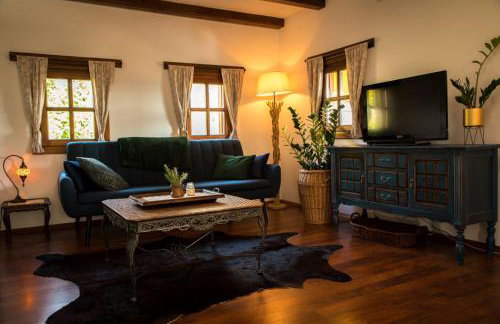 Green Hills Cottage with Pool & Magnificent View - Foto 27