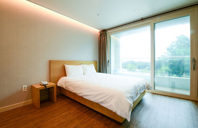 JnB Family Hotel - Photo 18