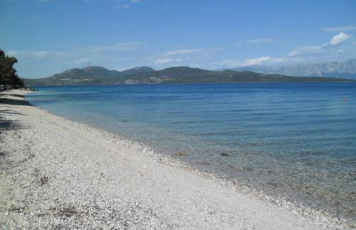 By the sea - Photo 12