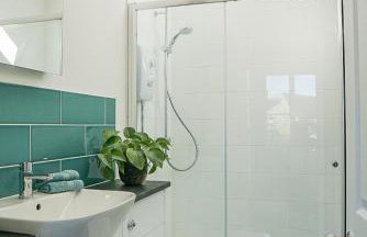 The Annex, Tregoddick Barn - Photo 6