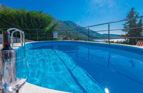 Charming Villa Svagusa with Sea View - Foto 17