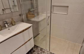 PoolHouse EstrelasDourada ALVOR - Foto 37