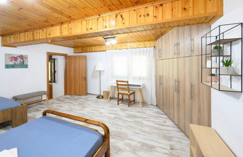 Small Villa Gerani - Photo 18