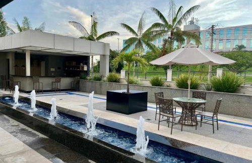 Flat aconchegante - Perto de Tudo - Vista Livre - Estacionamento privativo e Portaria 24h - Wi-Fi 600mbps - Foto 2