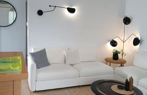 Pilea Luxury Apartments 2 - Photo 2