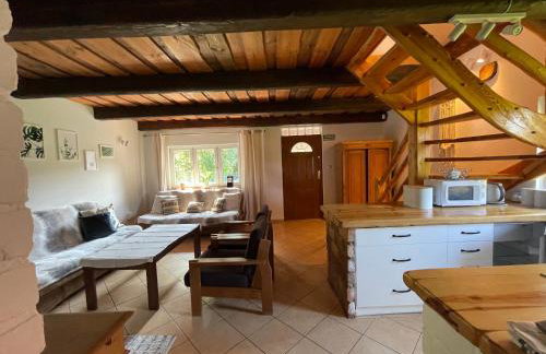 Domki nad strumykiem - Foto 9