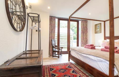 Pol Glas Hall - Foto 21