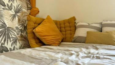 Mini Nid - Centre - Wifi - Equipé - Cosy - Foto 4