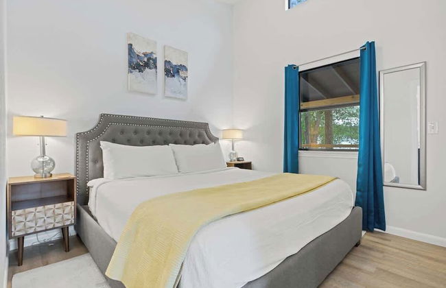 Bluebonnet Waterfront Cottage With Hot Tub - Foto 2