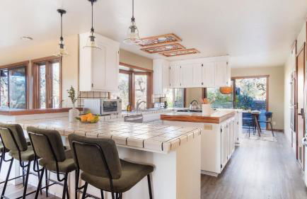 Gable by AvantStay Beautiful 3.5 Acre Oasis w Gorgeous Views Pool Hot Tub - Foto 13