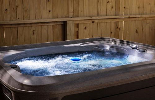 Luxe 2 Bed Dome w Hot Tub Deck Fire Pit & Bath - Foto 5