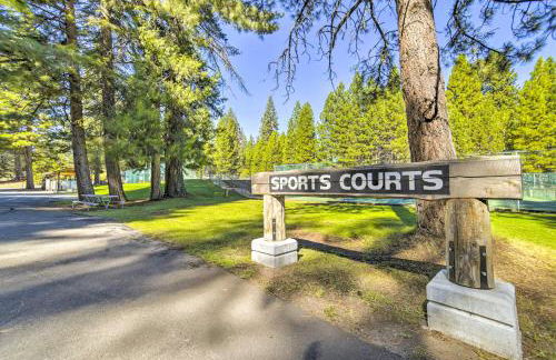 Charming Chester Home with Furnished Porch! - Foto 31