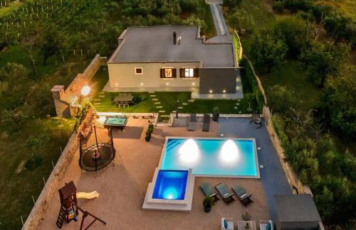 Luxury Villa,private pool, sauna,Jacuzzi,near Split - Photo 10