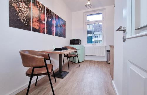 Alpha Apartments - Photo 28