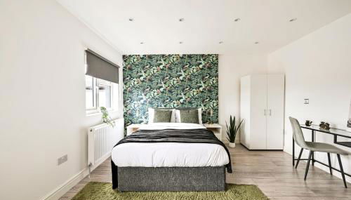 Ealing Broadway Apartment- Near Tube Station -WIFI- Netflix - Foto 2, wardrobe