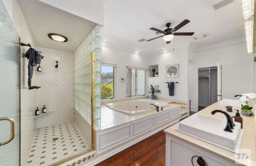 NEW Luxury Country Club Hot tub Gym Pool House Outdoor Kitchen EVENTS - Foto 72