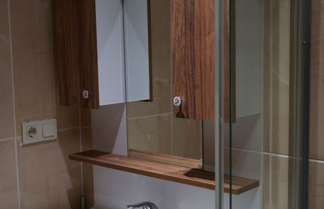 Sheriff Residence - Photo 39