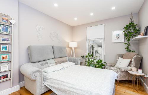 Amazing Lovely 1BDR Apartment, South London - Photo 27