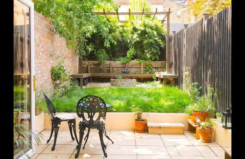 Spacious flat with a garden near tube, train, Thames and the city center - Foto 6