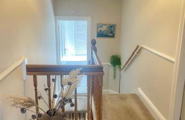 2026 Traveller award winner Just bring clothes - Foto 39