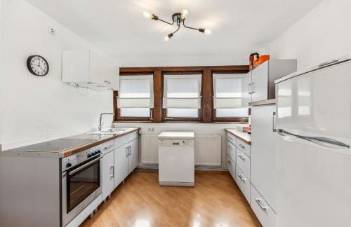 CREW BEDS - APARTMENT in Gifhorn - For 4 People - 50m2, 1x Bedroom, 4x Single Bed, Free Coffee, WiFi & Parking - 24h CHECK IN #GF01 - Foto 6