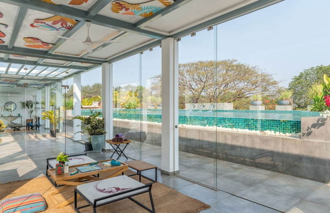 El Arbol by Hireavilla-2br w Rooftop Pool in Nerul - Photo 3